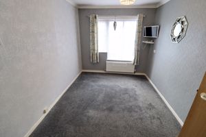 Bedroom- click for photo gallery